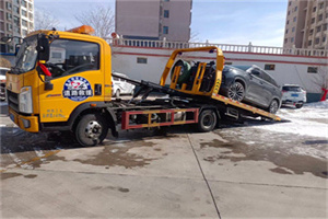 金州救援拖车费用怎么算